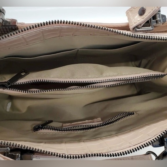 Firenze Croc Embossed Leather tote crossbody Tan - Picture 3 of 7